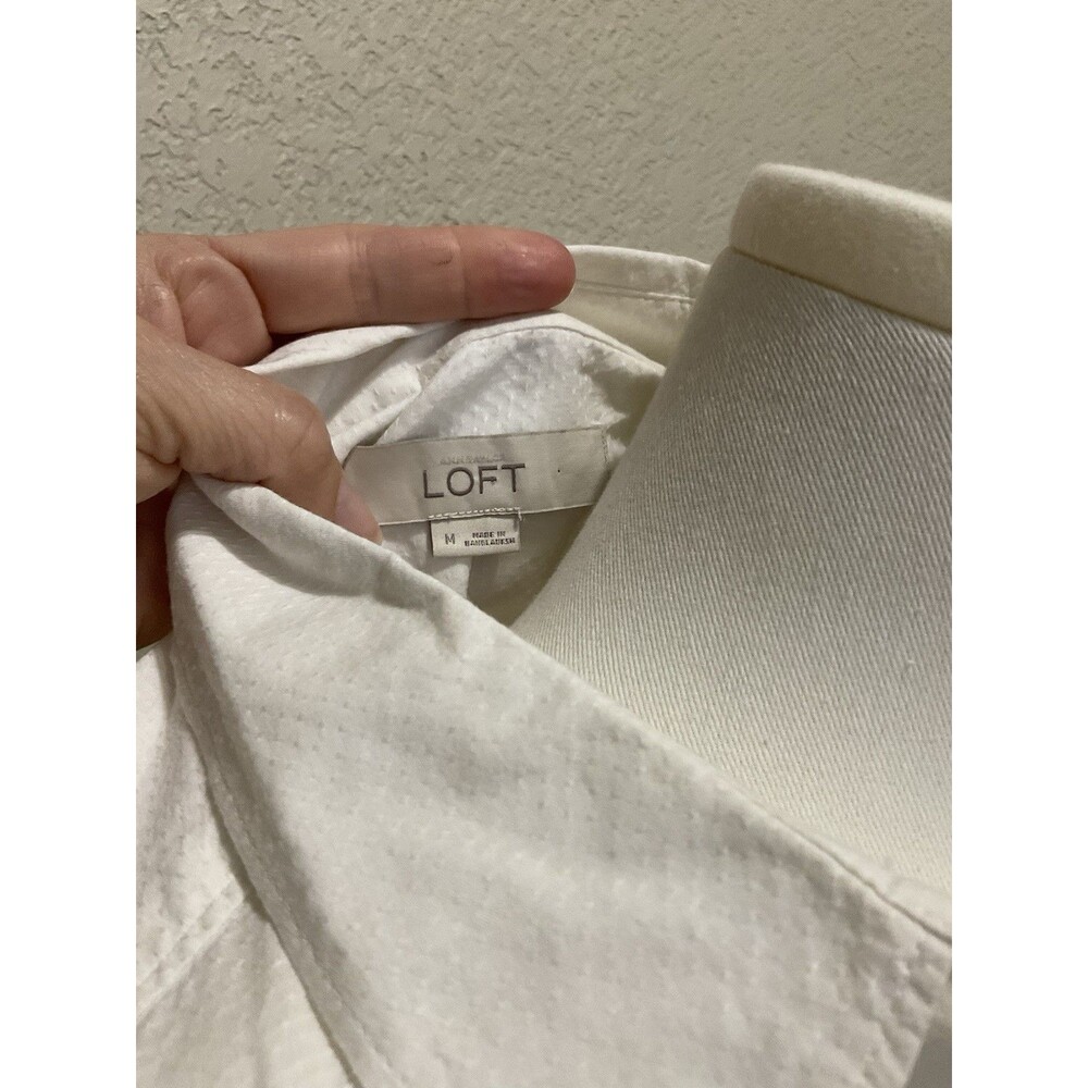 LOFT, Long Sleeve, Button Down, White Pique Material, Size: M - Picture 5 of 8